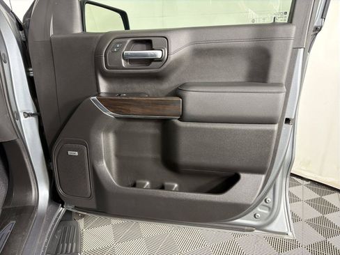 Used 2020 GMC Sierra 1500 SLT w/ SLT Premium Plus Package AWD/4WD image 12