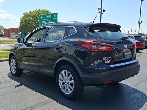 Used 2020 Nissan Rogue Sport SV w/ Technology Package AWD/4WD image 4