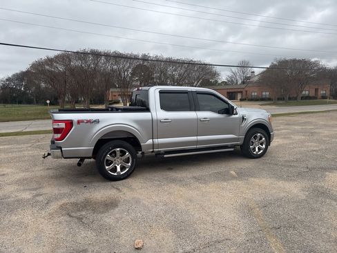 Used 2021 Ford F150 Lariat image 14