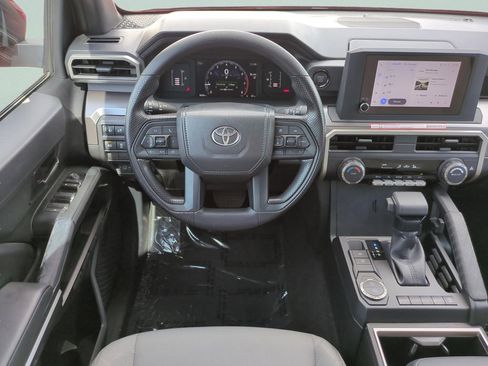 Used 2025 Toyota Tacoma SR5 image 15