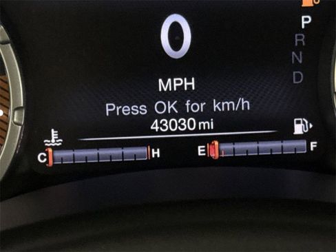 Used 2022 Jeep Renegade Latitude image 12