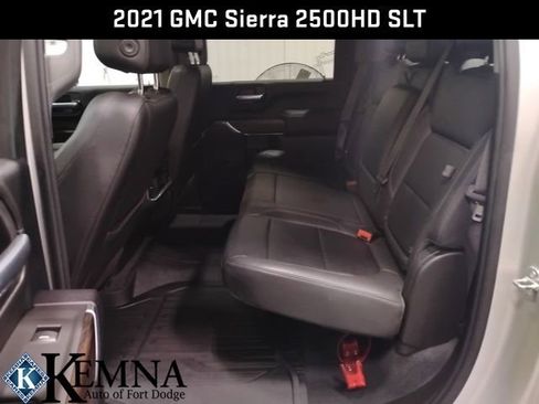 Used 2021 GMC Sierra 2500 SLT w/ SLT Premium Package image 29