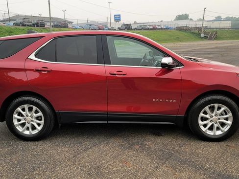 Used 2018 Chevrolet Equinox LT FWD image 14