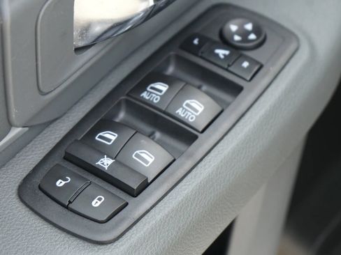 Used 2019 RAM 1500 Big Horn RWD image 28