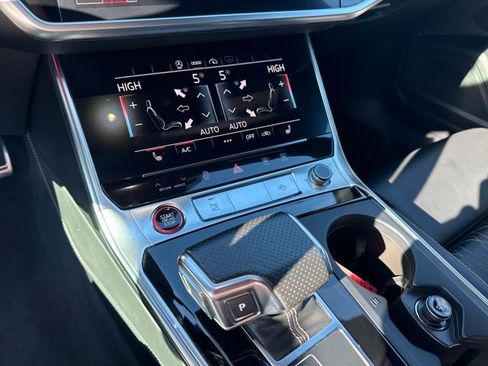 Used 2022 Audi S6 Premium Plus image 17