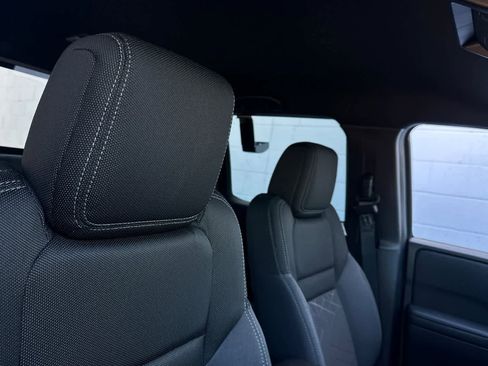 New 2026 Nissan Frontier SV AWD/4WD image 17