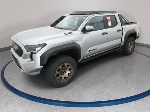 New 2025 Toyota Tacoma 4x4 Double Cab Hybrid image 1