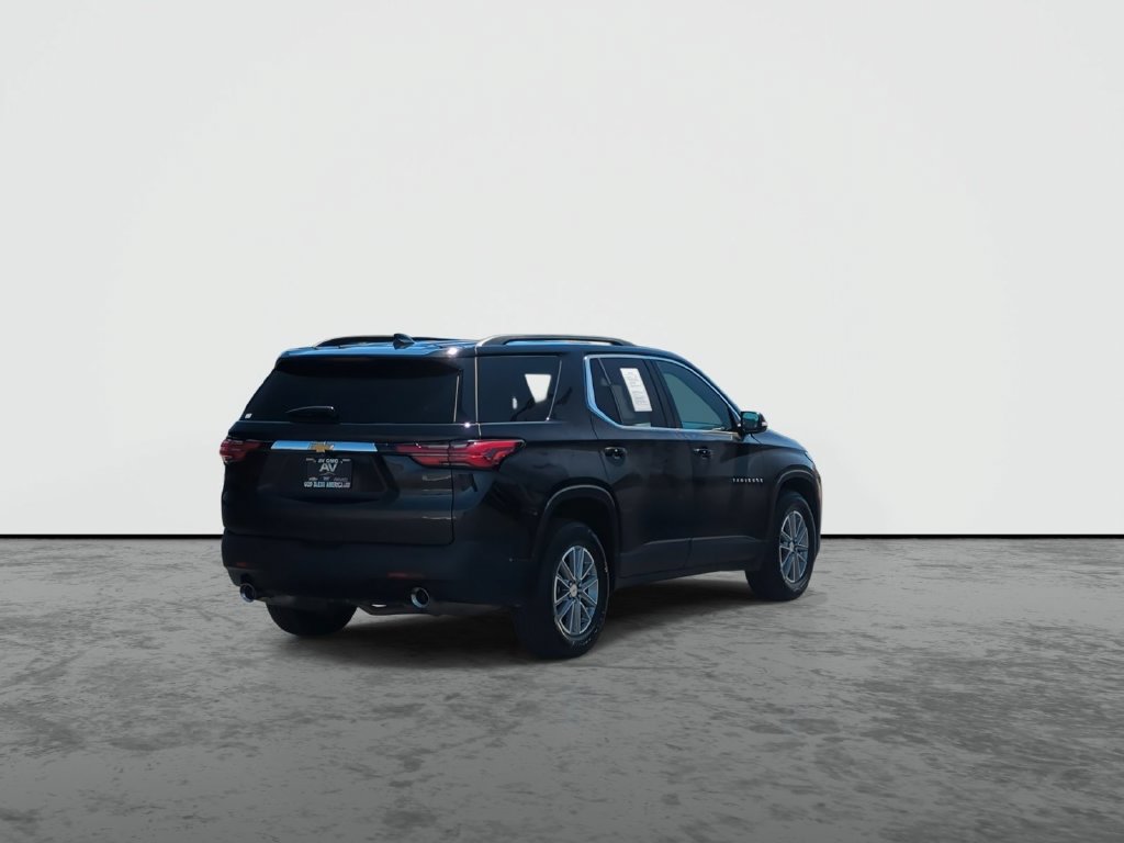 Used 2023 Chevrolet Traverse LT FWD image 8