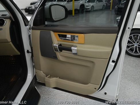 Used 2015 Land Rover LR4 HSE image 41