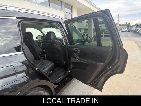 Used 2019 BMW X7 xDrive40i w/ Premium Package AWD/4WD image 14