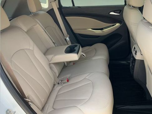 Used 2019 Buick Envision Essence FWD image 19