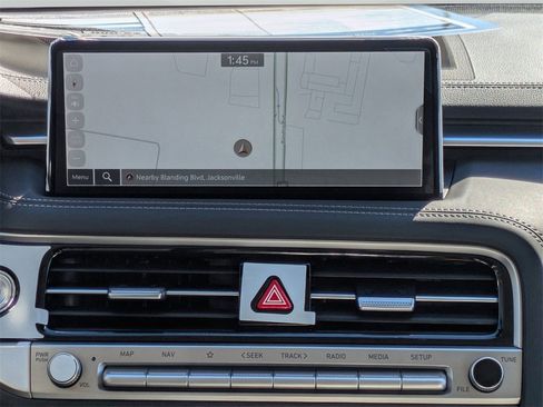 New 2026 Genesis G70 2.5T image 17