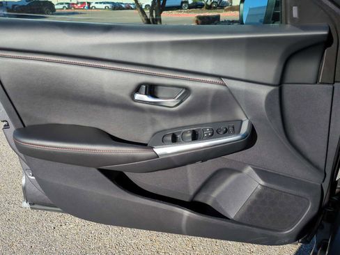 Used 2024 Nissan Sentra SR image 21