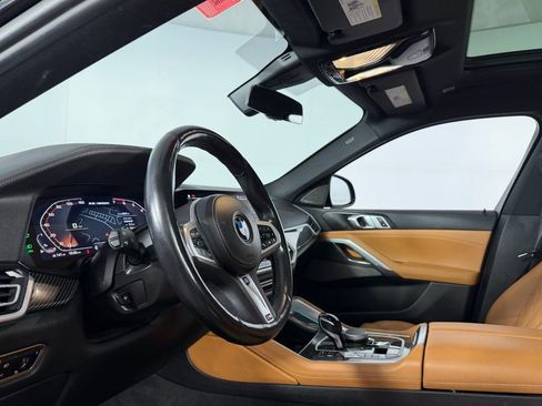 Used 2023 BMW X6 M50i w/ Parking Assistance Package image 25