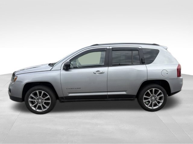Used 2017 Jeep Compass Sport w/ Power Value Group AWD/4WD image 13