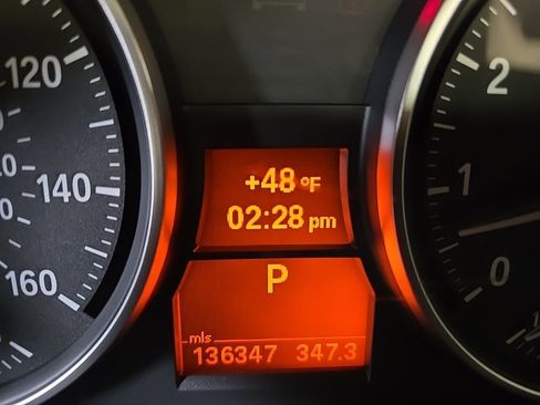 Used 2013 BMW 335i Convertible image 29