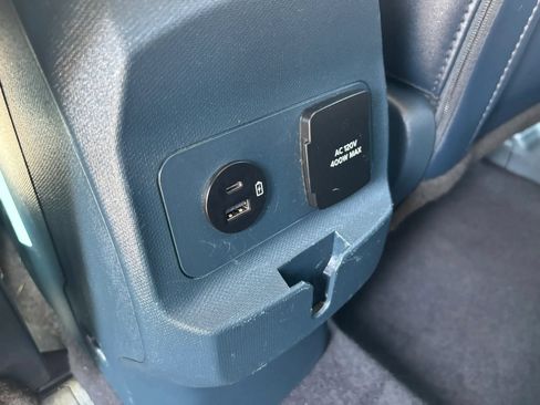 Used 2023 Ford Maverick Lariat w/ Lariat Luxury Package FWD image 55