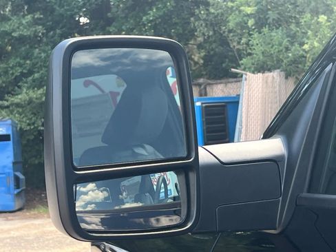 New 2026 RAM 2500 Tradesman w/ Chrome Appearance Group image 13