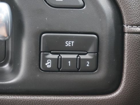 Used 2021 GMC Sierra 1500 SLT w/ SLT Premium Plus Package image 16