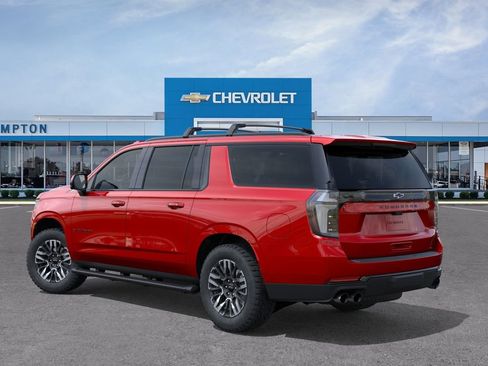 New 2026 Chevrolet Suburban Z71 w/ Comfort Package AWD/4WD image 3