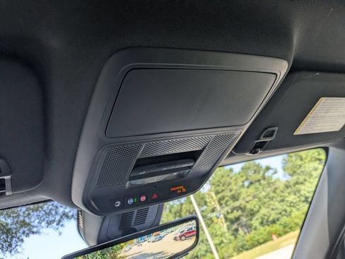 New 2026 Chevrolet Equinox LT w/ Safety and Technology Package FWD image 24