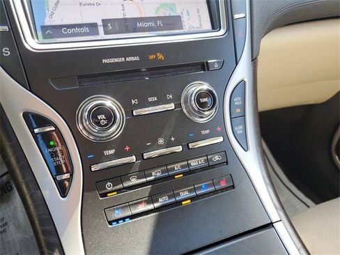 Certified 2020 Lincoln Nautilus Reserve image 25