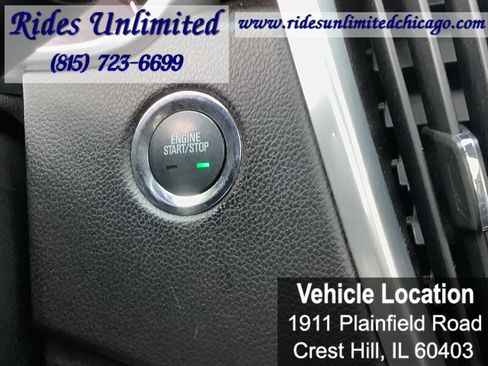 Used 2013 Cadillac SRX Luxury w/ Driver Awareness Package image 12