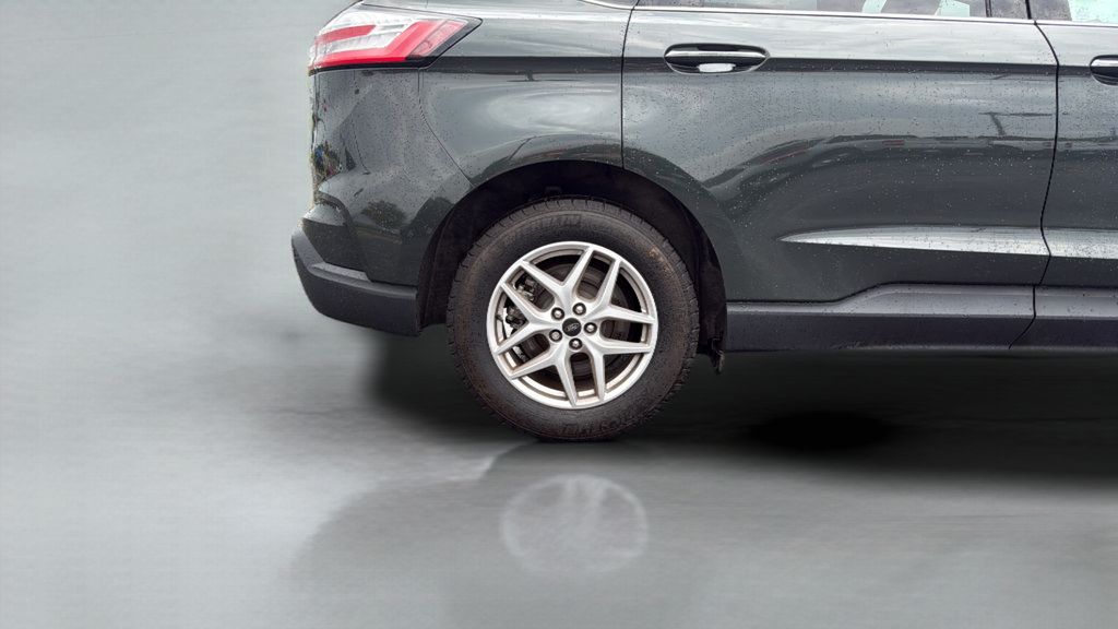 Certified 2024 Ford Edge SEL w/ Convenience Package AWD/4WD image 32