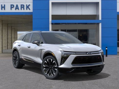 New 2026 Chevrolet Blazer EV RS image 7
