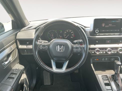 Used 2025 Honda CR-V Sport image 12