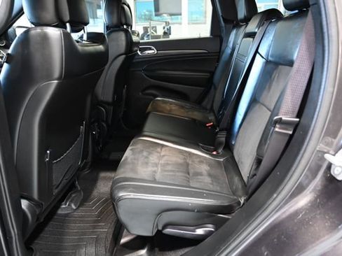 Used 2021 Jeep Grand Cherokee Laredo X image 11