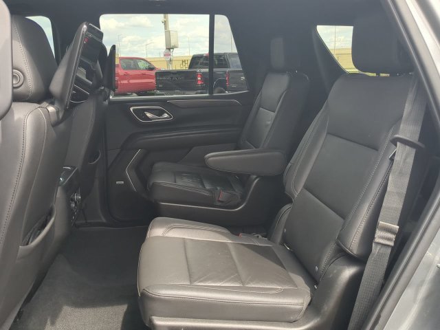 Used 2021 Chevrolet Tahoe LT w/ LT Signature Package RWD image 13