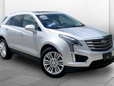 Used 2019 Cadillac XT5 Premium Luxury AWD/4WD image 1