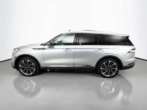 Used 2021 Lincoln Aviator Reserve w/ Equipment Group 202A AWD/4WD image 4