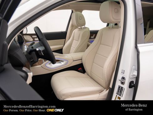 New 2026 Mercedes-Benz GLS 450 4MATIC image 18