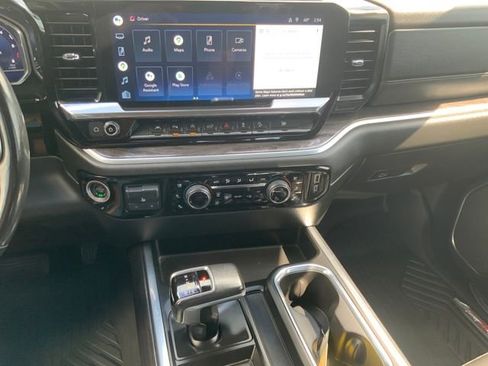 Used 2022 Chevrolet Silverado 1500 LTZ w/ LTZ Premium Package image 19