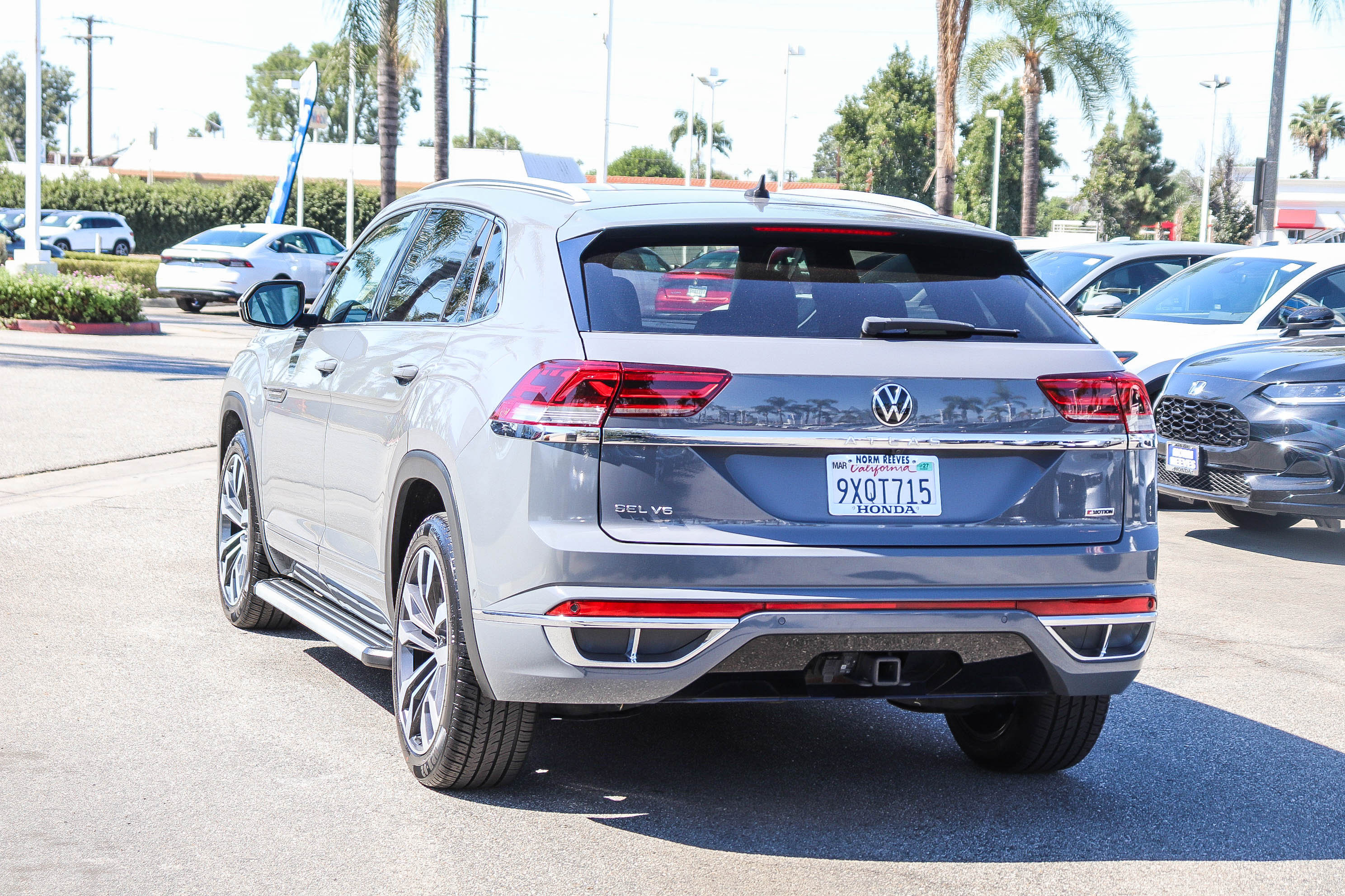 Used 2021 Volkswagen Atlas Cross Sport SEL Premium R-Line AWD/4WD image 13