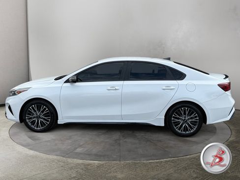 Used 2023 Kia Forte GT-Line image 4