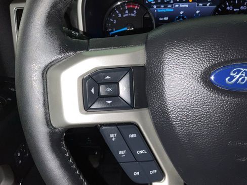 Used 2019 Ford F250 Lariat w/ Lariat Ultimate Package AWD/4WD image 24
