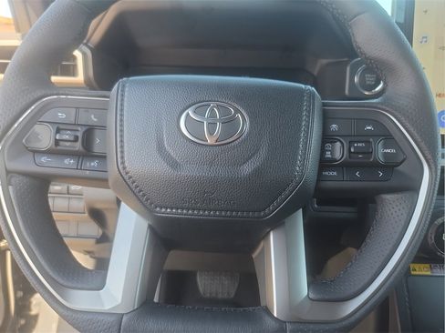 New 2026 Toyota 4Runner Limited image 25