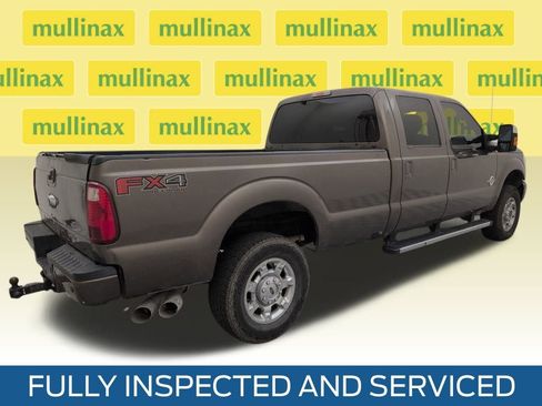 Used 2016 Ford F350 XLT w/ XLT Premium Package image 4