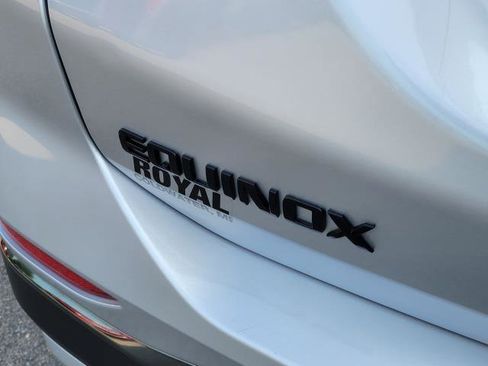 Certified 2022 Chevrolet Equinox RS w/ LPO, Floor Liner Package image 7