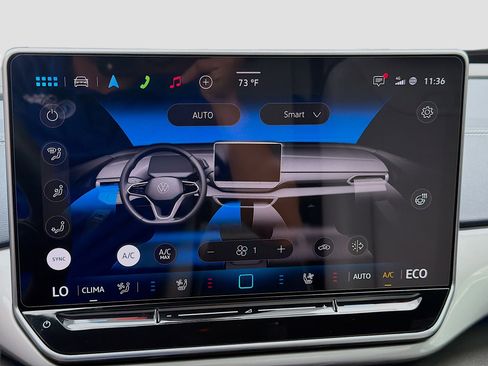 Certified 2025 Volkswagen ID.4 Pro S w/ ID.4 Black Package image 15