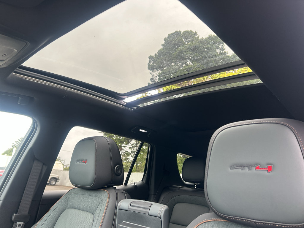 New 2027 GMC Terrain AT4 w/ Technology Package II AWD/4WD image 25