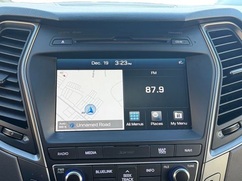 Used 2018 Hyundai Santa Fe Sport w/ 2.4L Tech Package 04 image 17