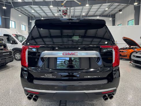 Used 2022 GMC Yukon Denali AWD/4WD image 5