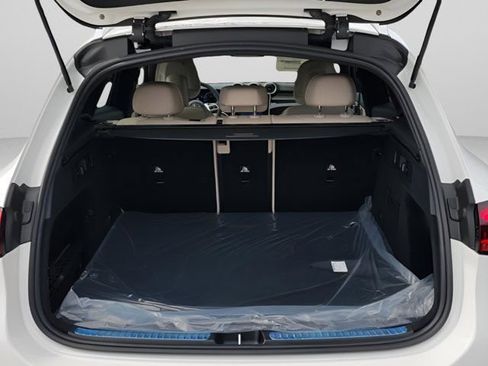 Certified 2026 Mercedes-Benz GLC 300 image 29