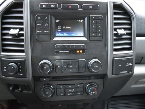 Used 2018 Ford F250 XL w/ Power Equipment Group image 20