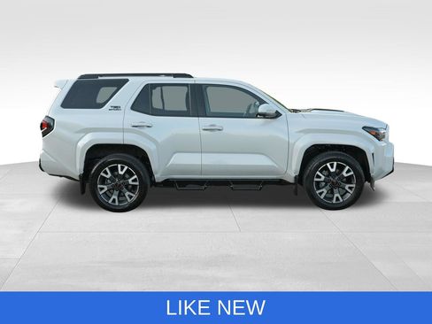 Used 2025 Toyota 4Runner TRD Sport Premium AWD/4WD image 11