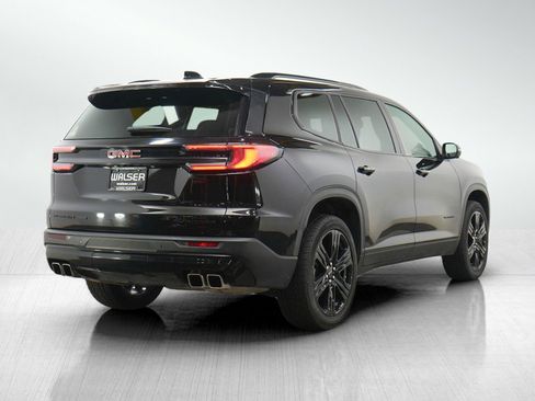 Used 2025 GMC Acadia Elevation w/ Elevation Premium Package AWD/4WD image 5